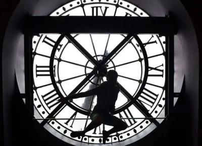 TIME TRAVEL poster1