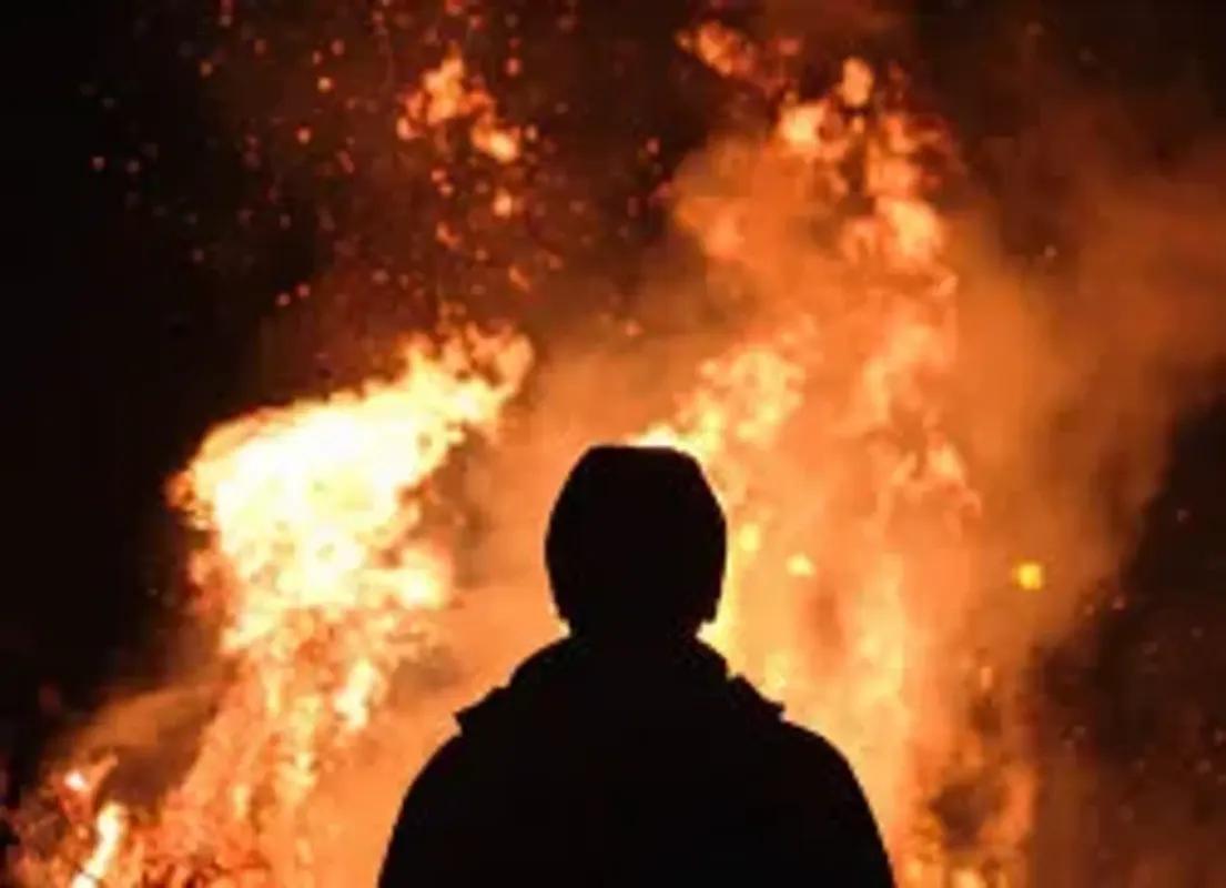 REVIVIR LAS FALLAS